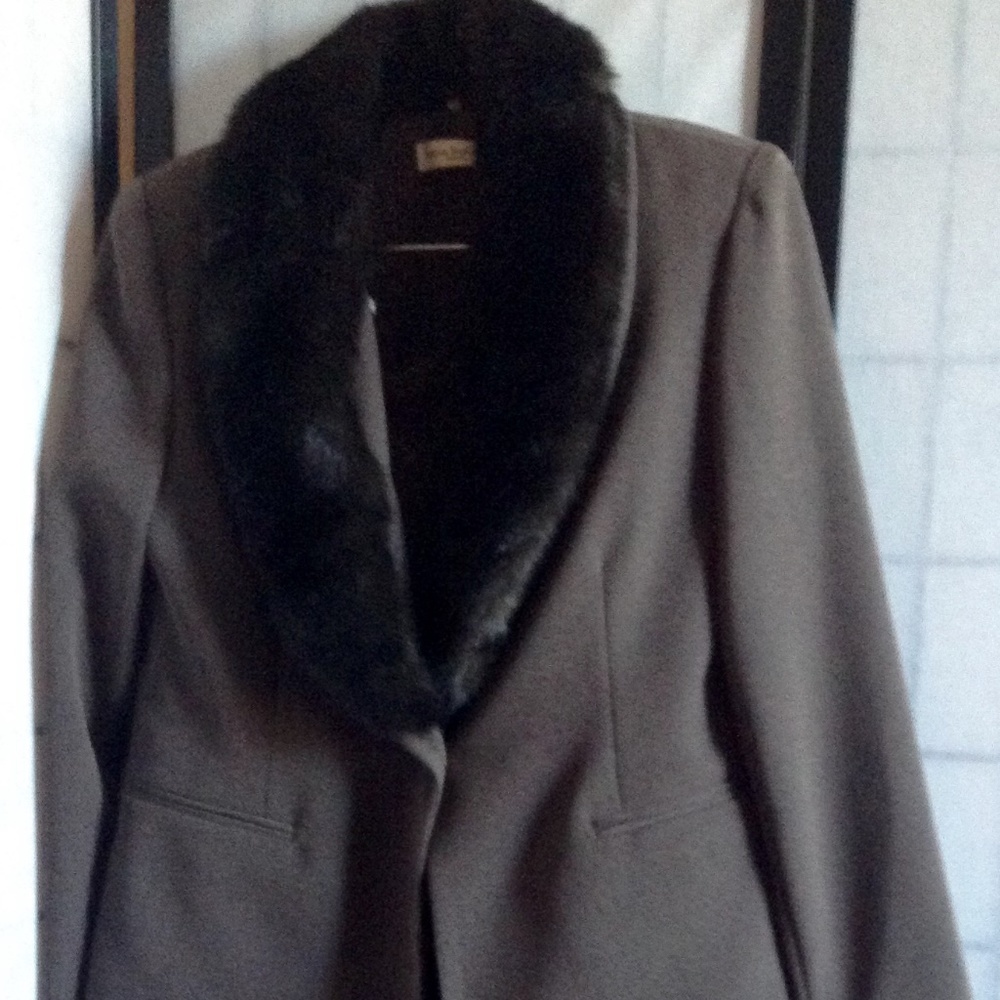 NWT Amanda Smith Petite Women 12P Brown Pant Suit